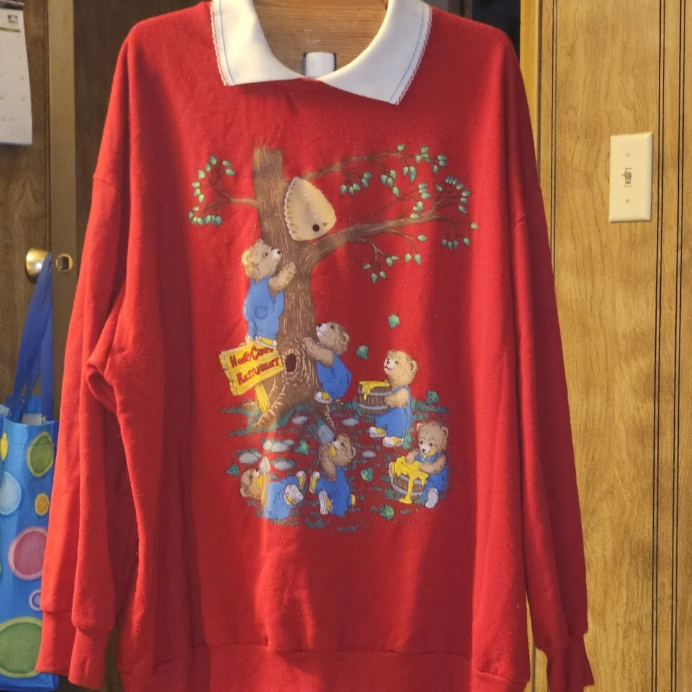 Woman's Sweatshirt - Picture 1 of 7